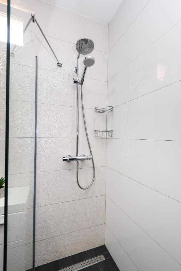 Apartment Tina Ploce  Ngoại thất bức ảnh