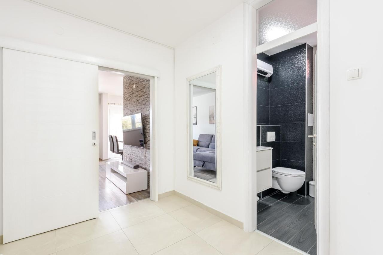 Apartment Tina Ploce  Ngoại thất bức ảnh
