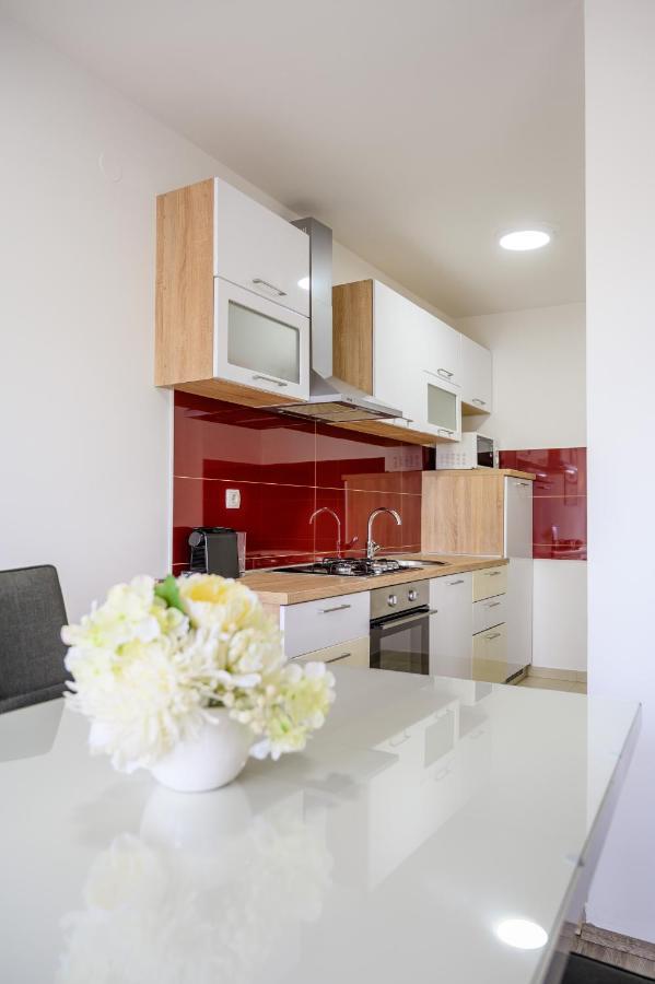 Apartment Tina Ploce  Ngoại thất bức ảnh