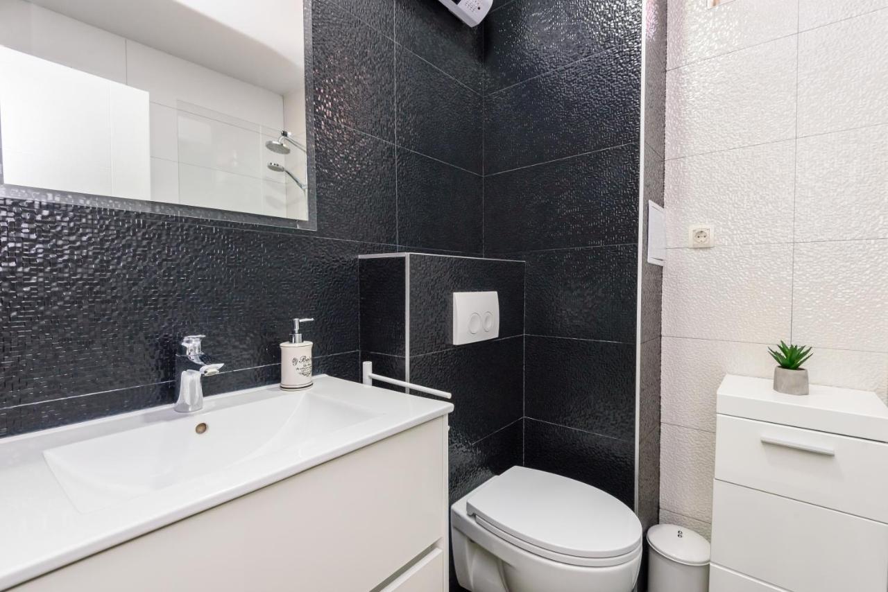 Apartment Tina Ploce  Ngoại thất bức ảnh