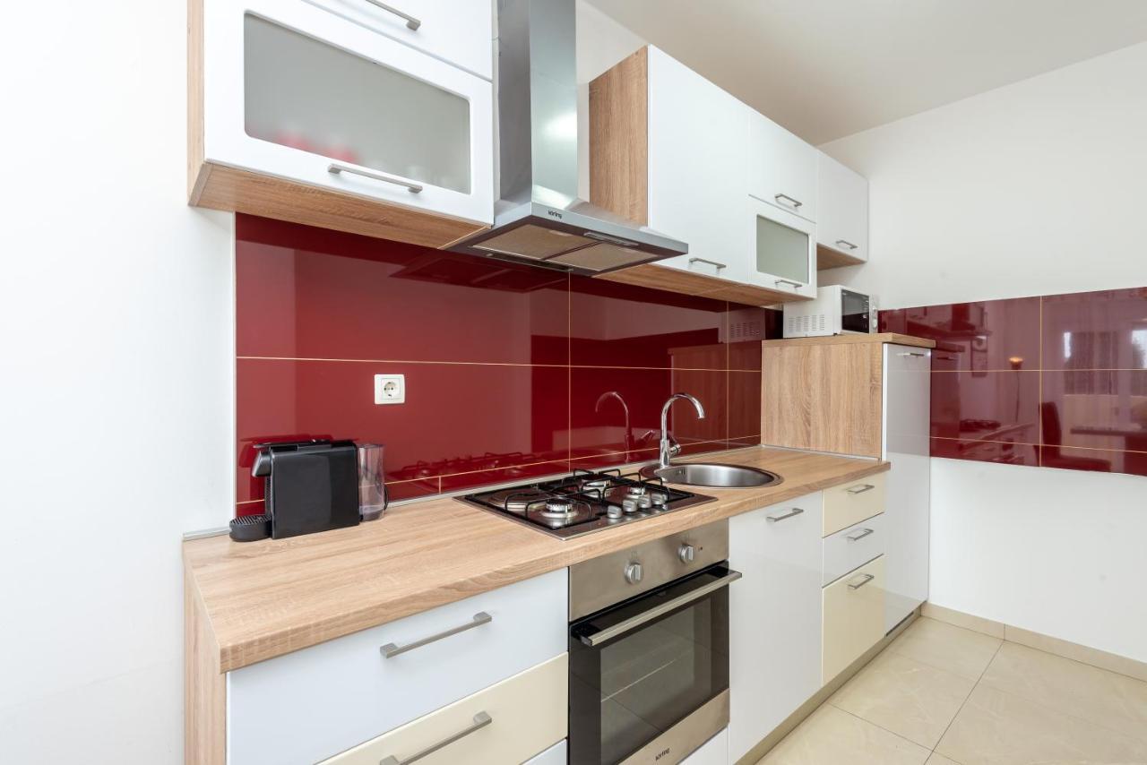 Apartment Tina Ploce  Ngoại thất bức ảnh
