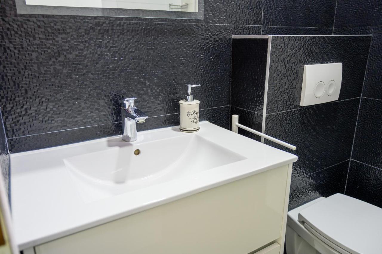 Apartment Tina Ploce  Ngoại thất bức ảnh